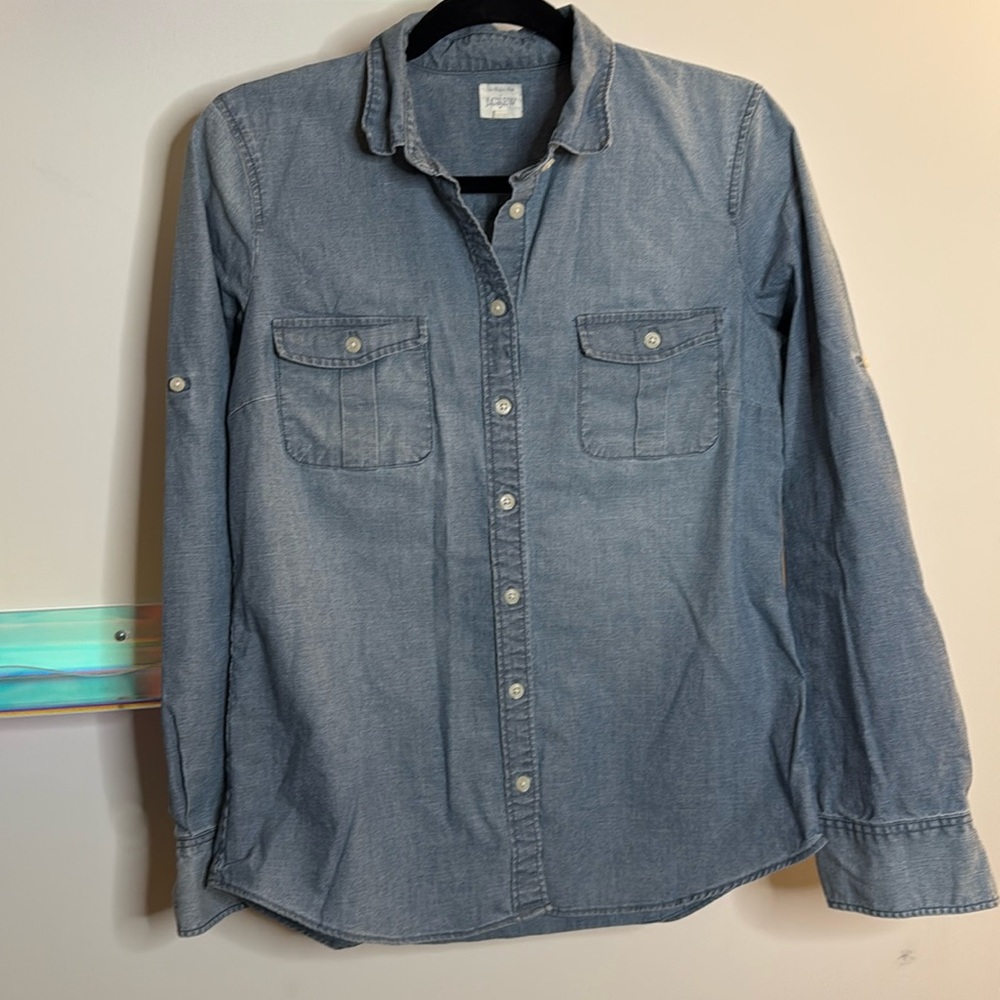 J Crew “the Perfect Shirt” Chambray Button Down